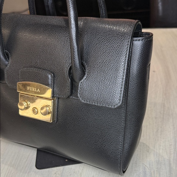Furla Black Satchel with Gold Clasp - Picture 3 of 12